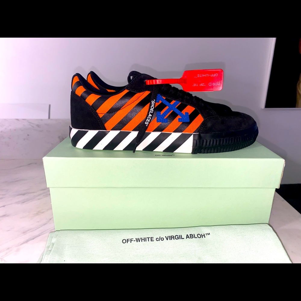 Off-White Vulcanized Black Orange Blue